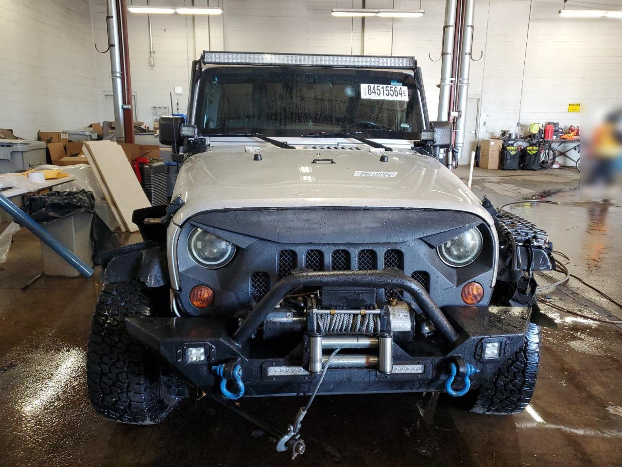 JEEP WRANGLER SAHARA