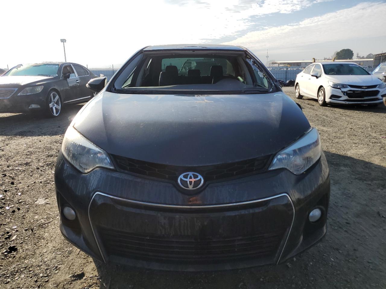 Lot #3033121028 2014 TOYOTA COROLLA L