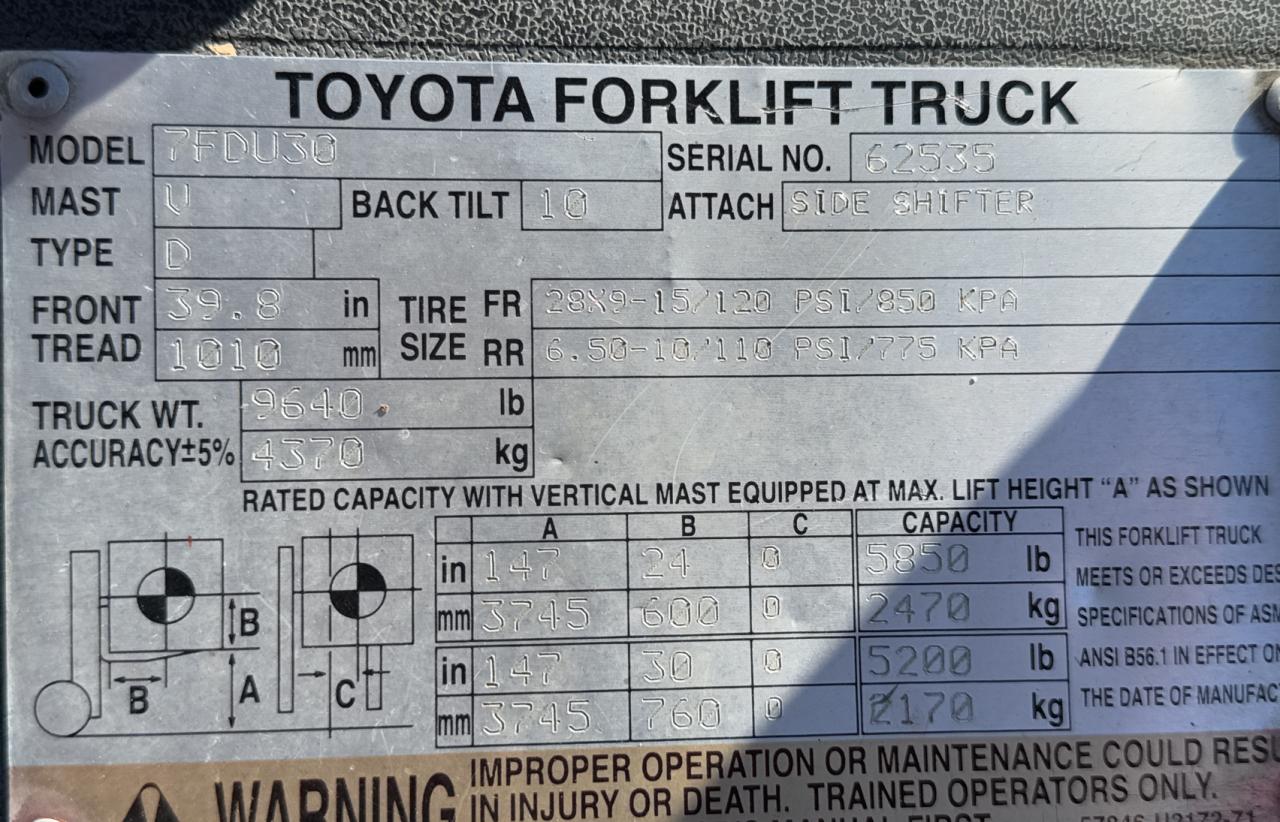 Lot #3027017824 2006 TOYOTA FORKFIFT