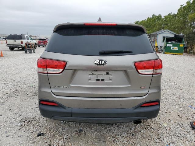 2016 KIA SORENTO LX - 5XYPG4A34GG027362