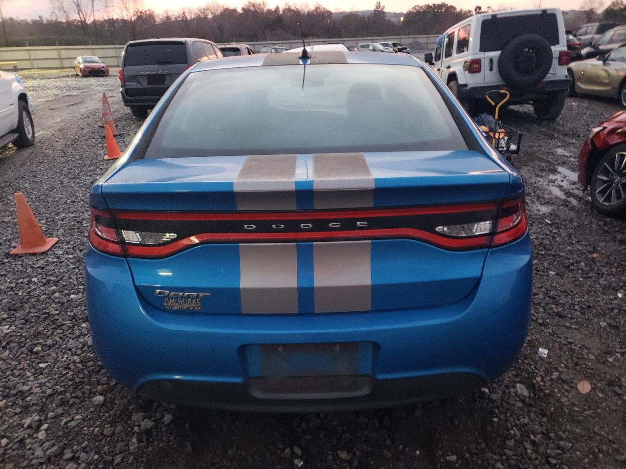 Lot #3024924387 2016 DODGE DART SE