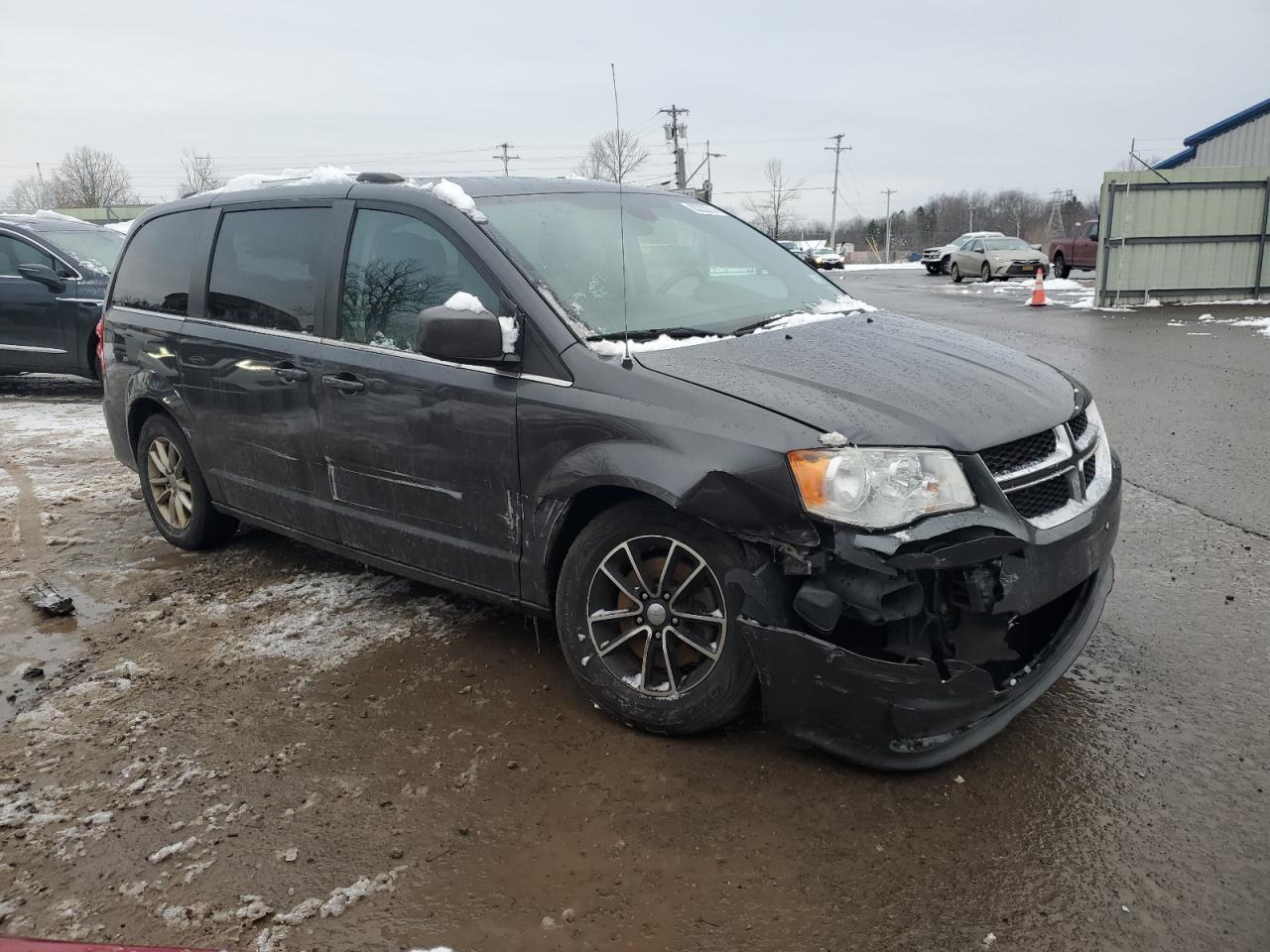 Lot #3034281124 2019 DODGE GRAND CARA