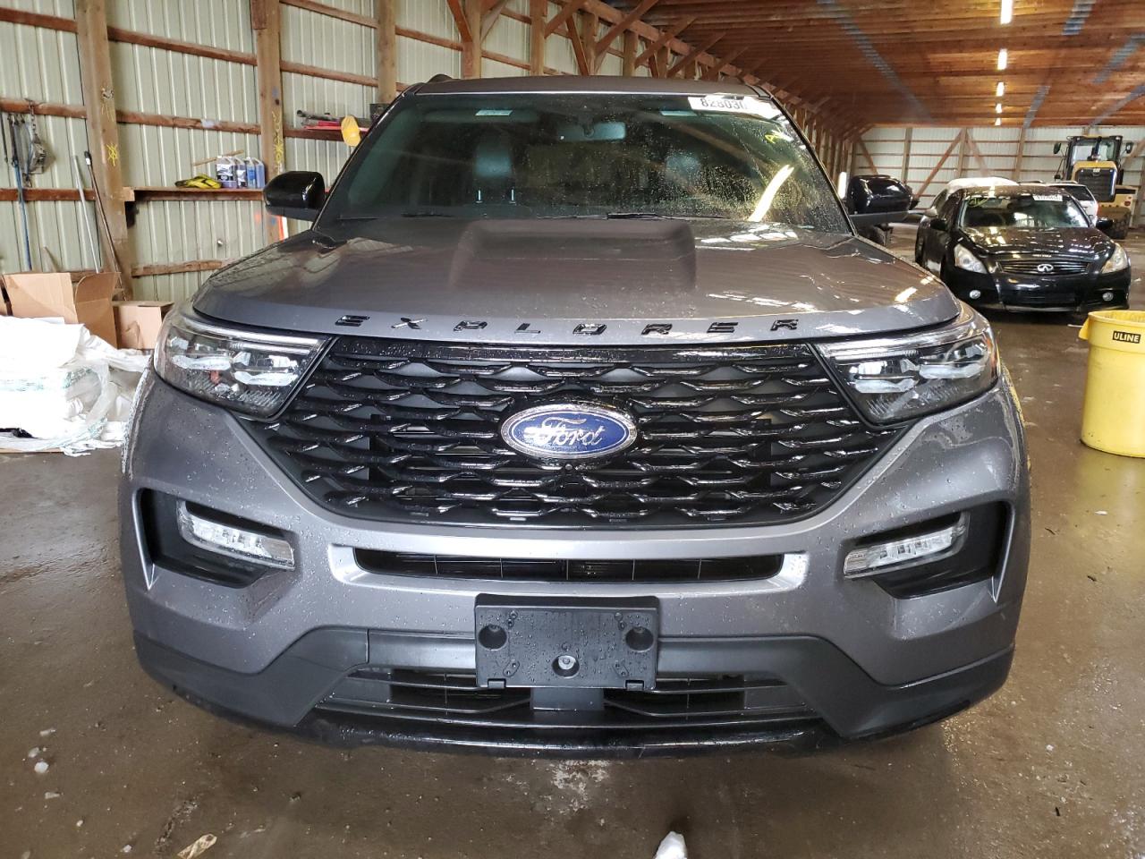 FORD EXPLORER ST-LINE