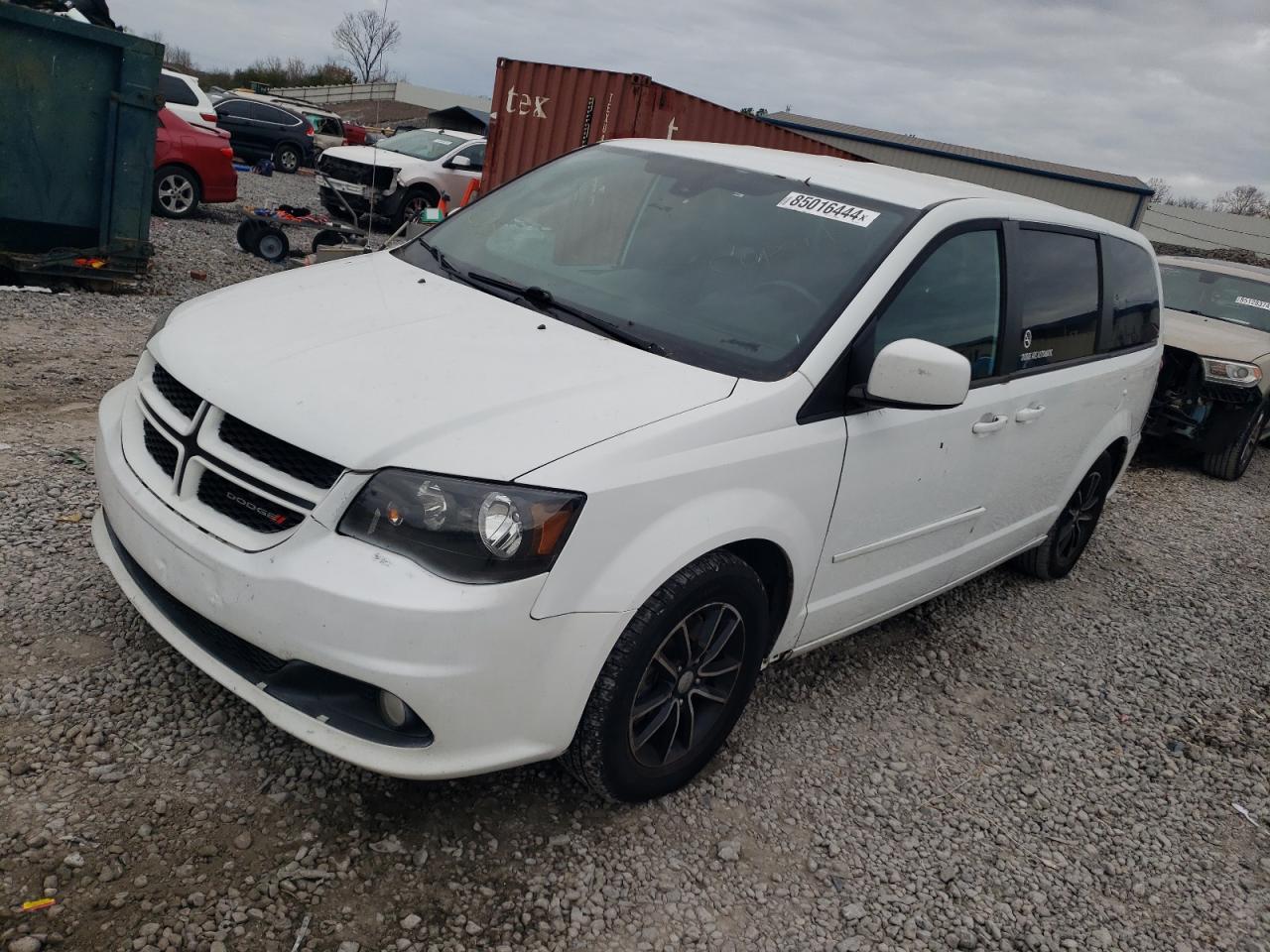 Lot #3033334832 2018 DODGE GRAND CARA