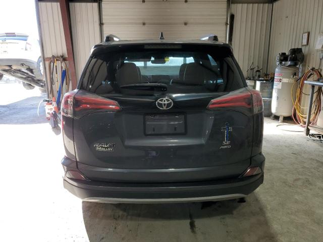 2018 TOYOTA RAV4 SE JTMJFREV7JD242662