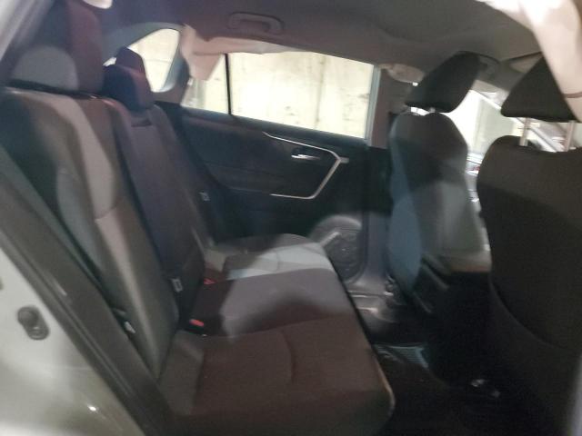 2021 TOYOTA RAV4 XLE - 4T3R6RFV4MU017947