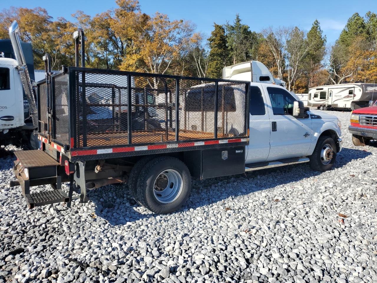 Lot #3025841301 2015 FORD F350 SUPER