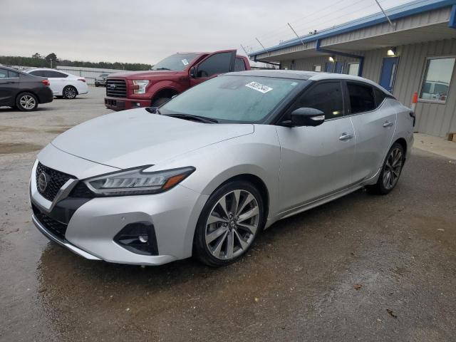NISSAN MAXIMA PLATINUM