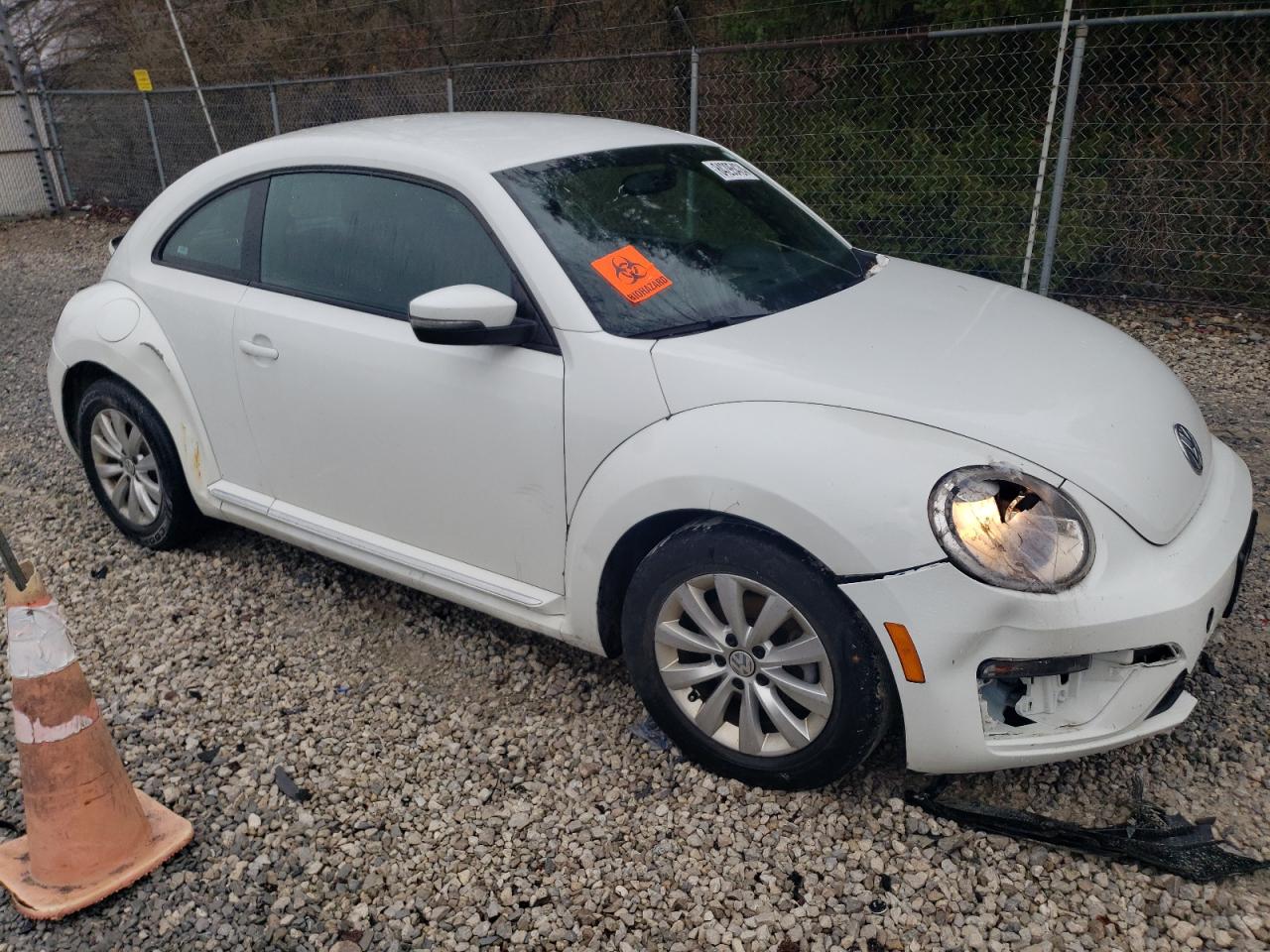 Lot #3024440569 2019 VOLKSWAGEN BEETLE S