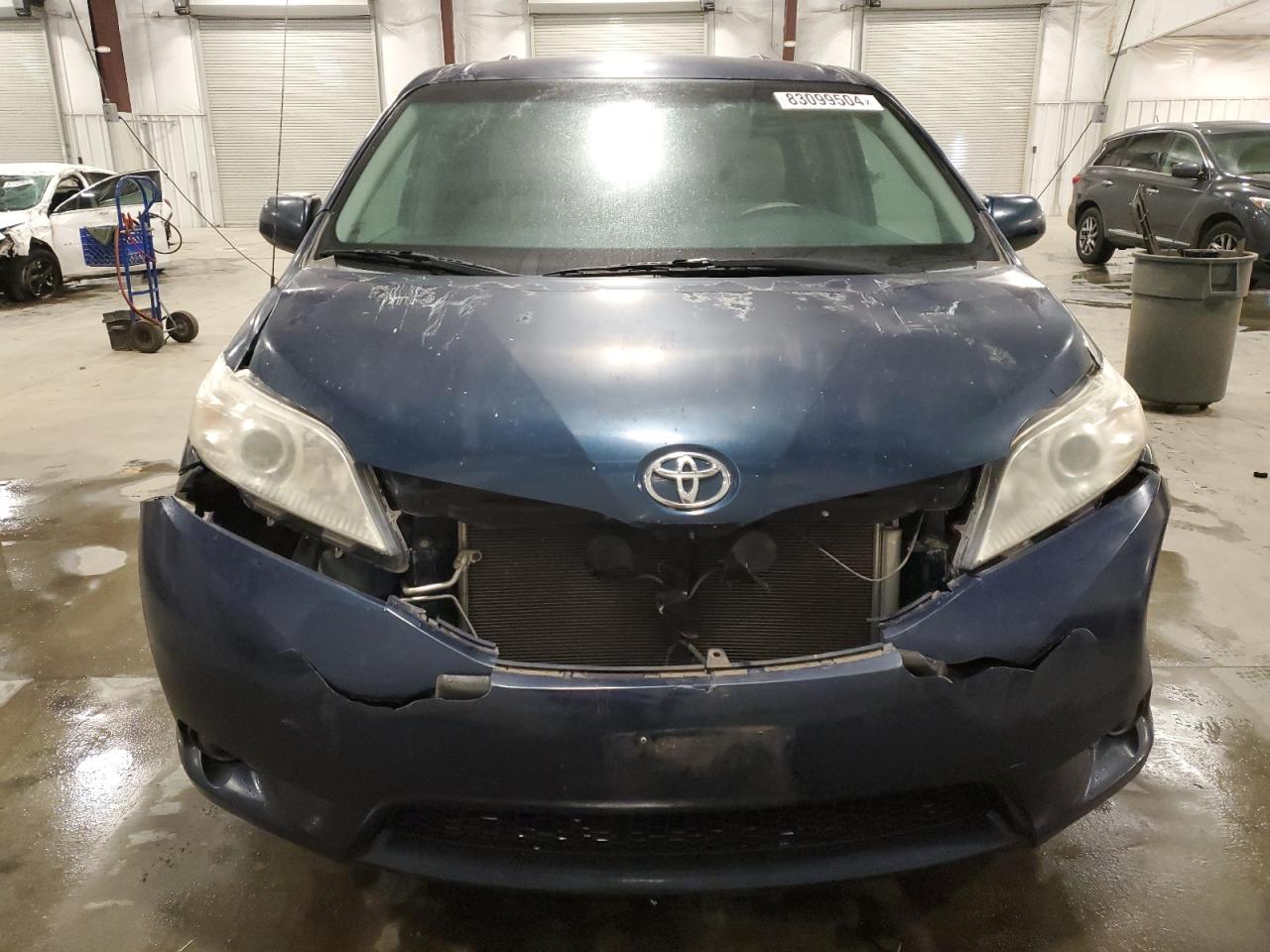 Lot #3034305111 2012 TOYOTA SIENNA LE