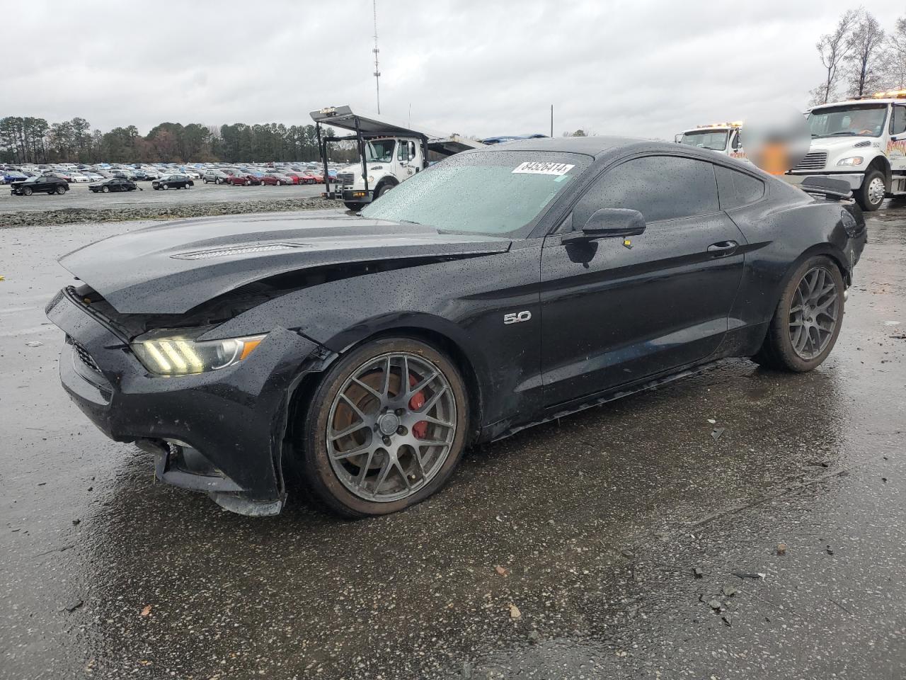  Salvage Ford Mustang