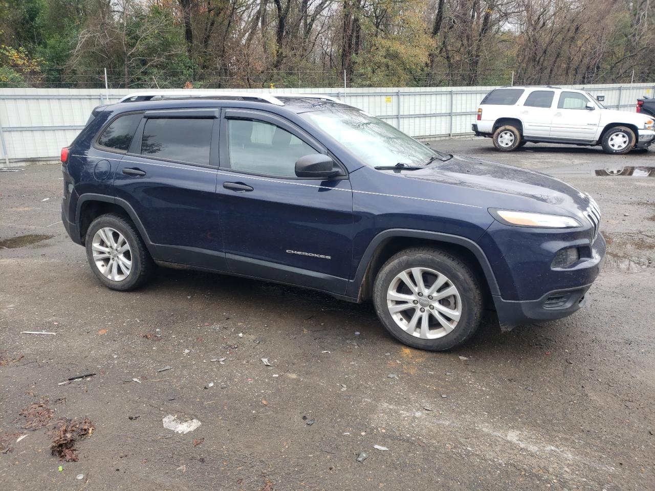 Lot #3030470475 2015 JEEP CHEROKEE S