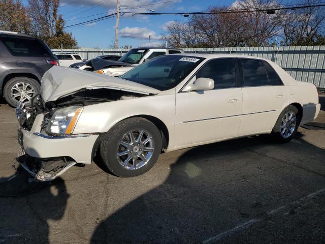 Global Auto Auctions: 2010 CADILLAC DTS LUXURY
