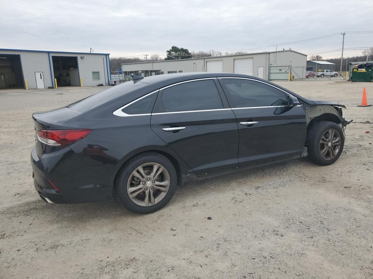 HYUNDAI SONATA SPORT