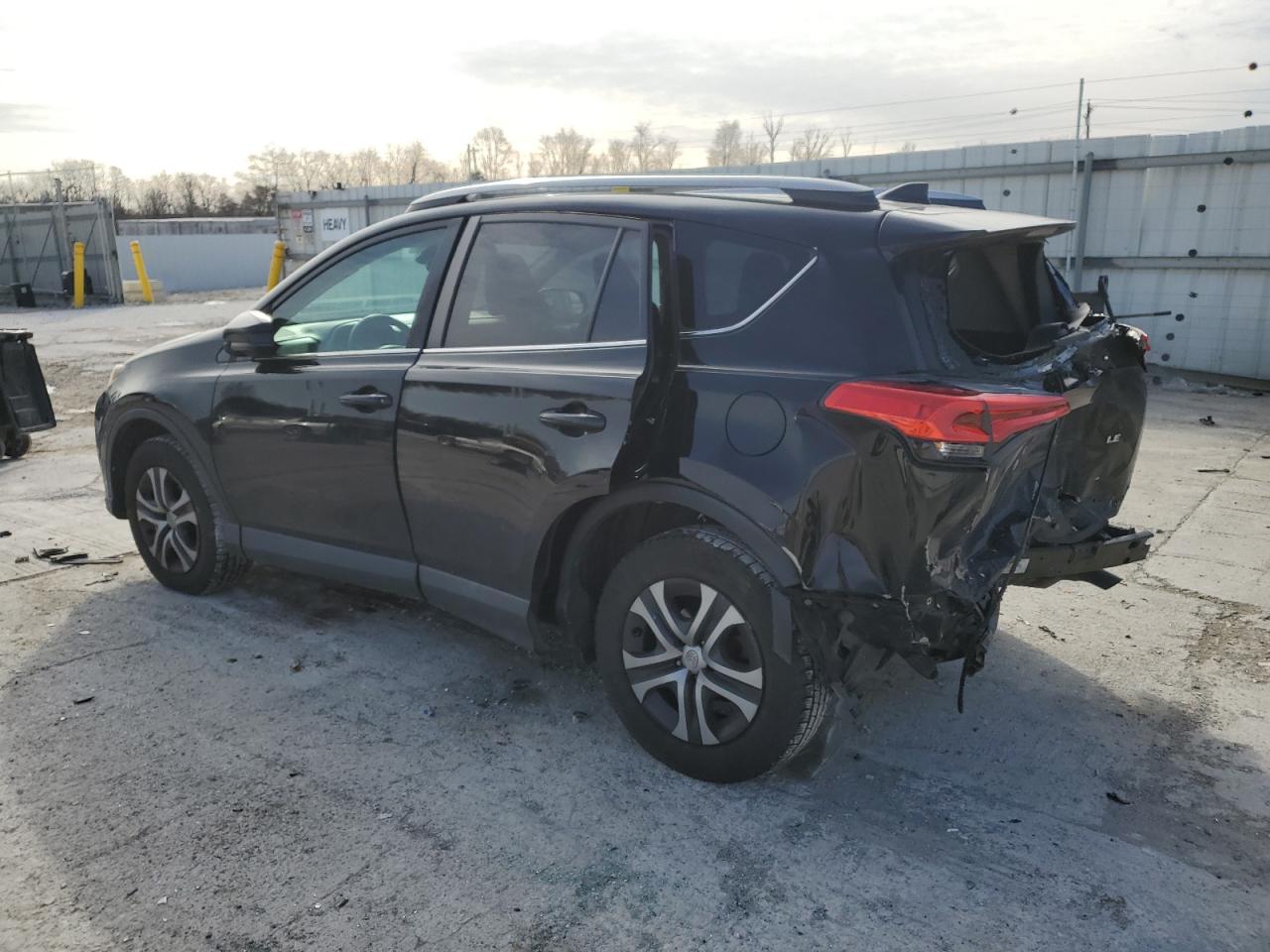 Lot #3029672089 2017 TOYOTA RAV4 LE