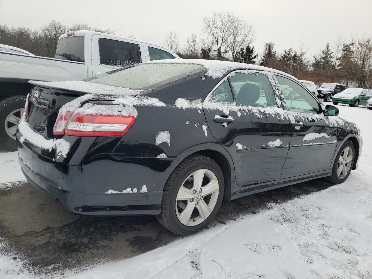 Lot #3034279207 2011 TOYOTA CAMRY SE