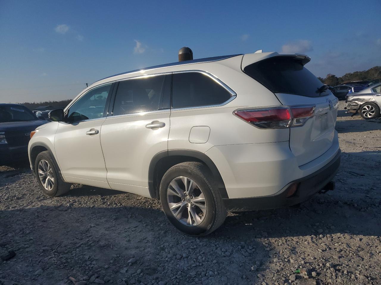 TOYOTA HIGHLANDER XLE