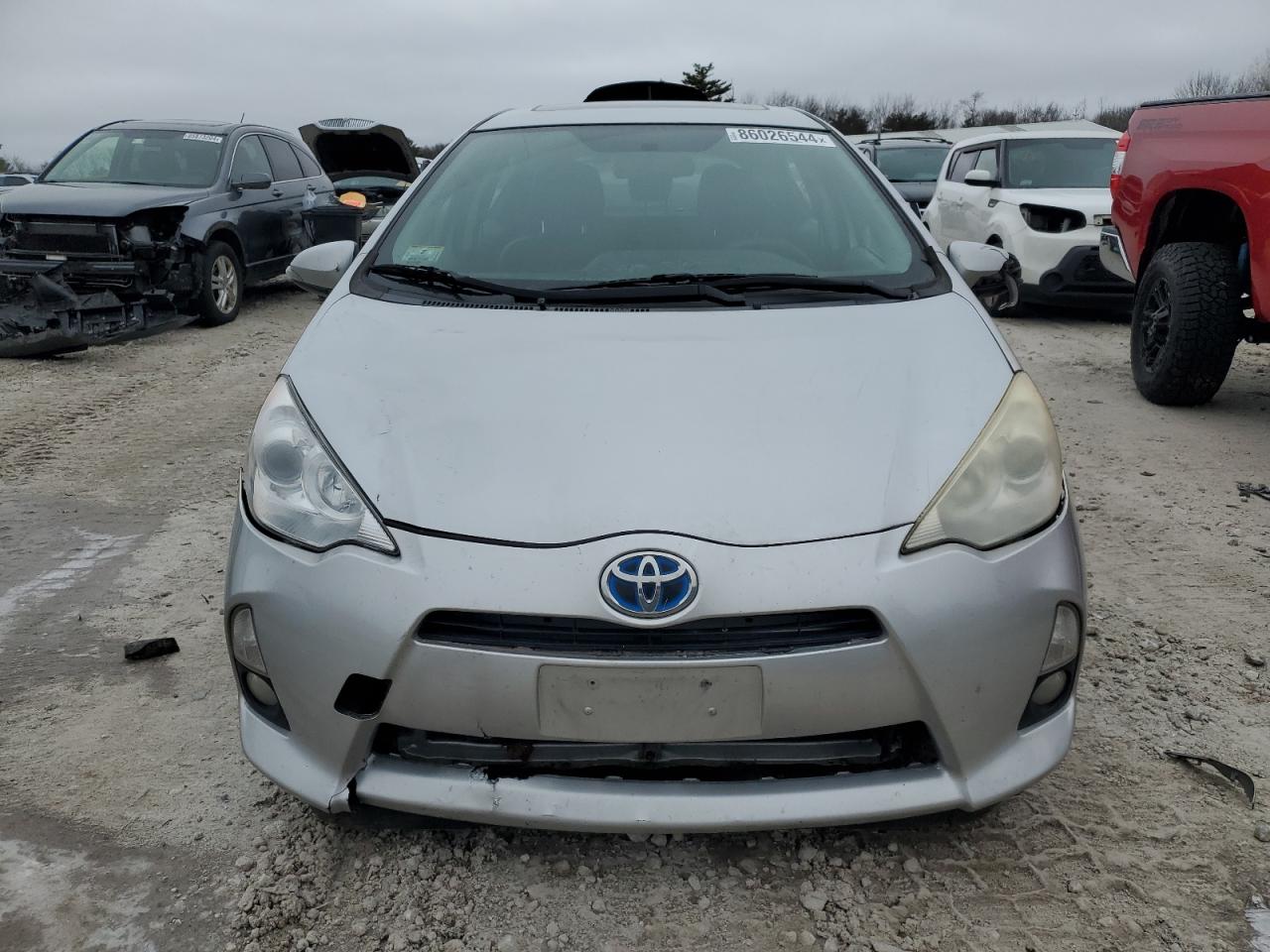 Lot #3033121008 2012 TOYOTA PRIUS C