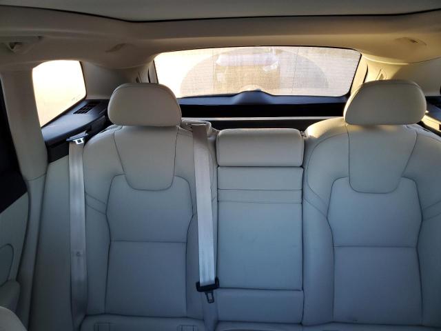 2018 VOLVO XC60 T5 - LYV102RK9JB097420