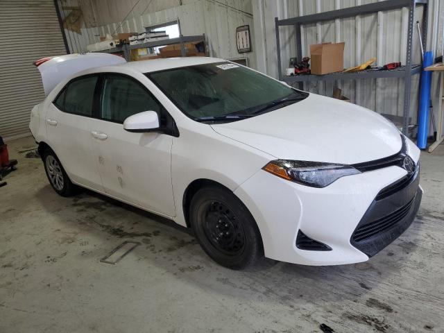 VIN 2T1BURHE3JC038217 2018 TOYOTA COROLLA no.4