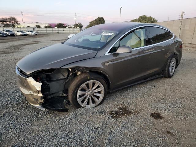 TESLA MODEL X 2016 gray  electric 5YJXCBE23GF009119 photo #1