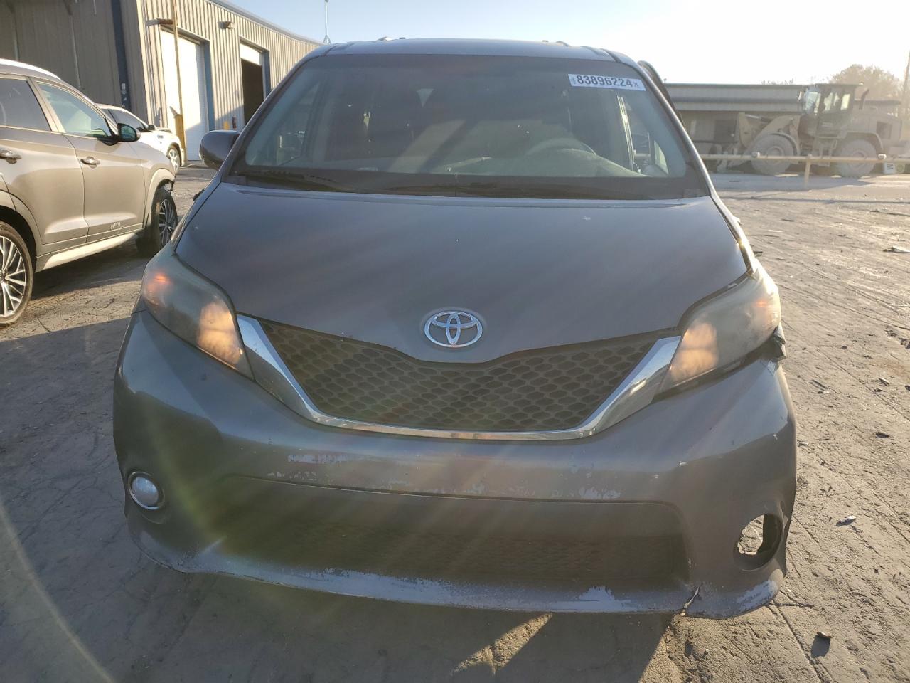 Lot #3029615099 2014 TOYOTA SIENNA SPO