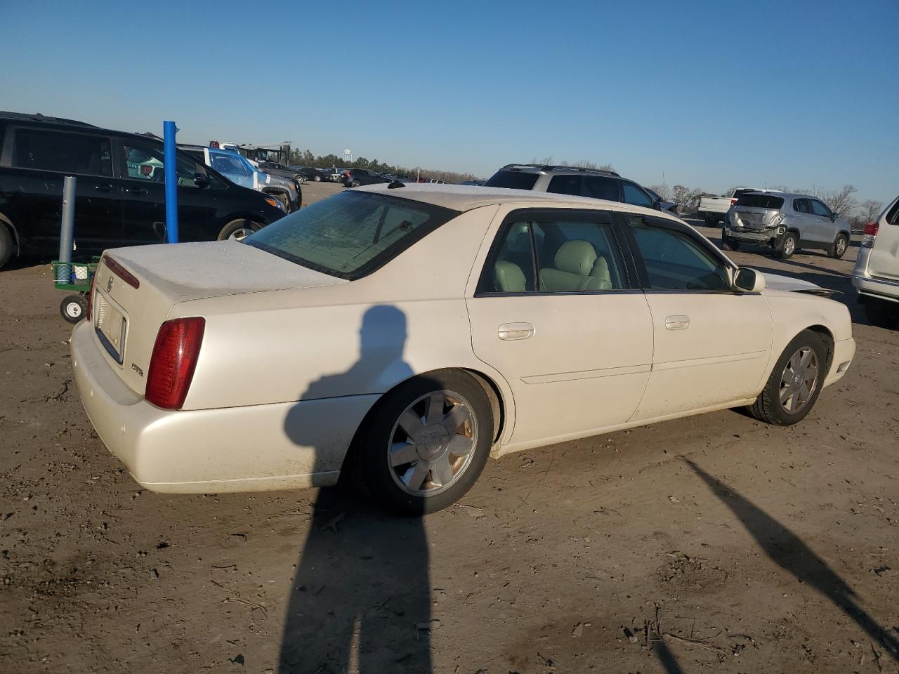 Lot #3034411149 2003 CADILLAC DEVILLE DT