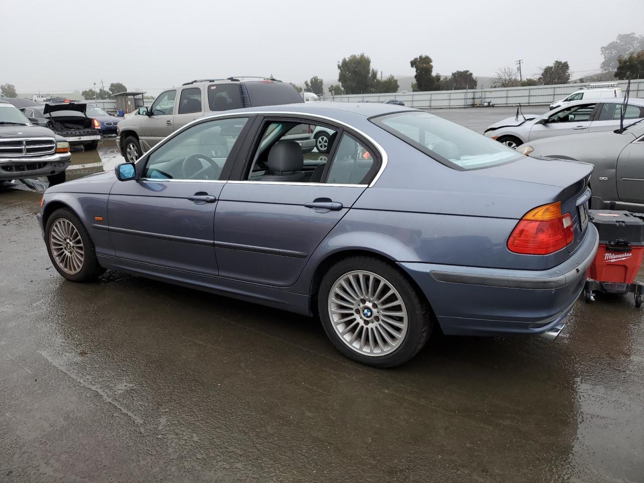 Lot #3034333095 2001 BMW 330 I