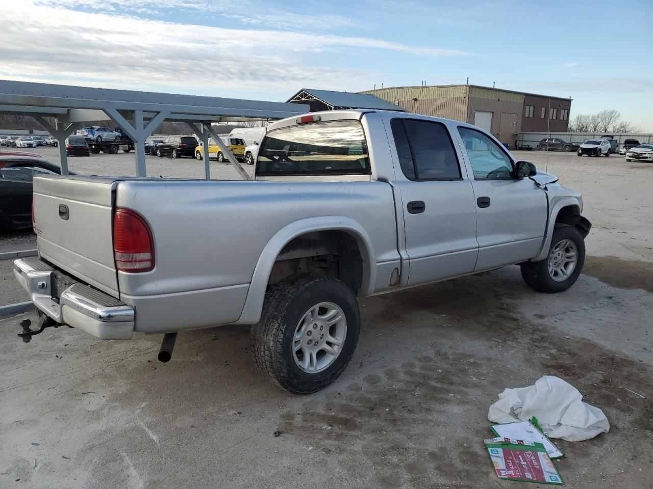 Lot #3033612173 2004 DODGE DAKOTA QUA