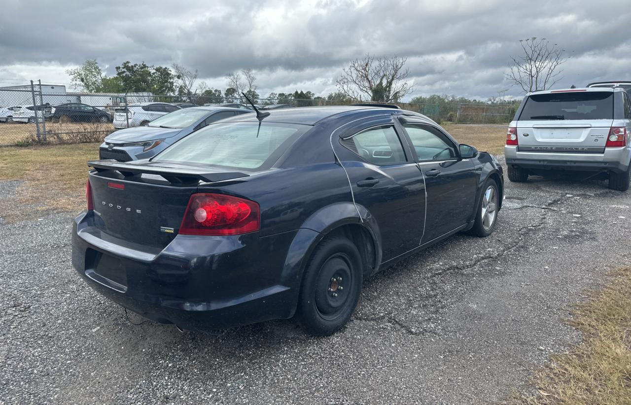 Lot #3024940386 2011 DODGE AVENGER LU