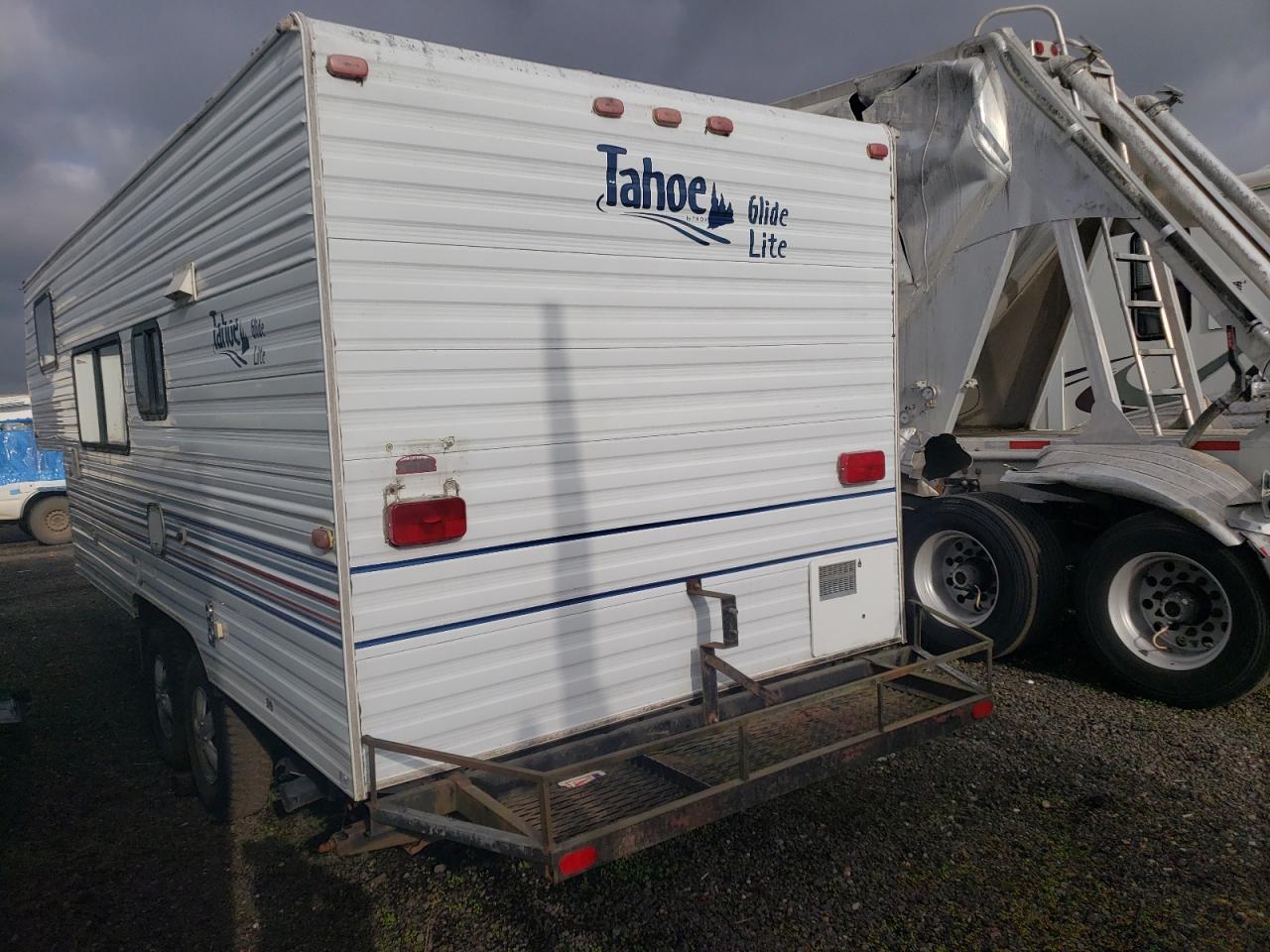 Lot #3024678643 2000 TAHO TRAILER