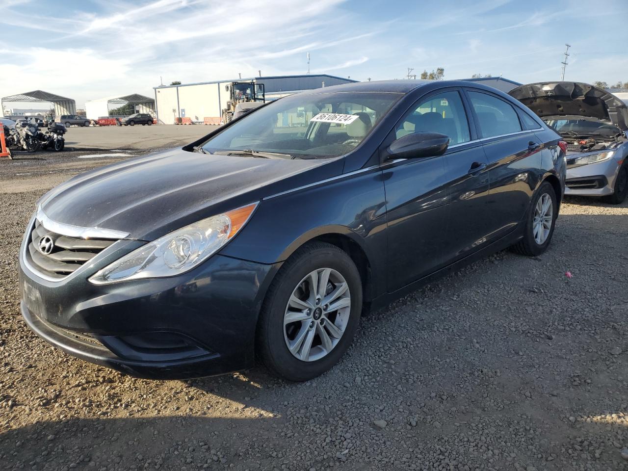  Salvage Hyundai SONATA