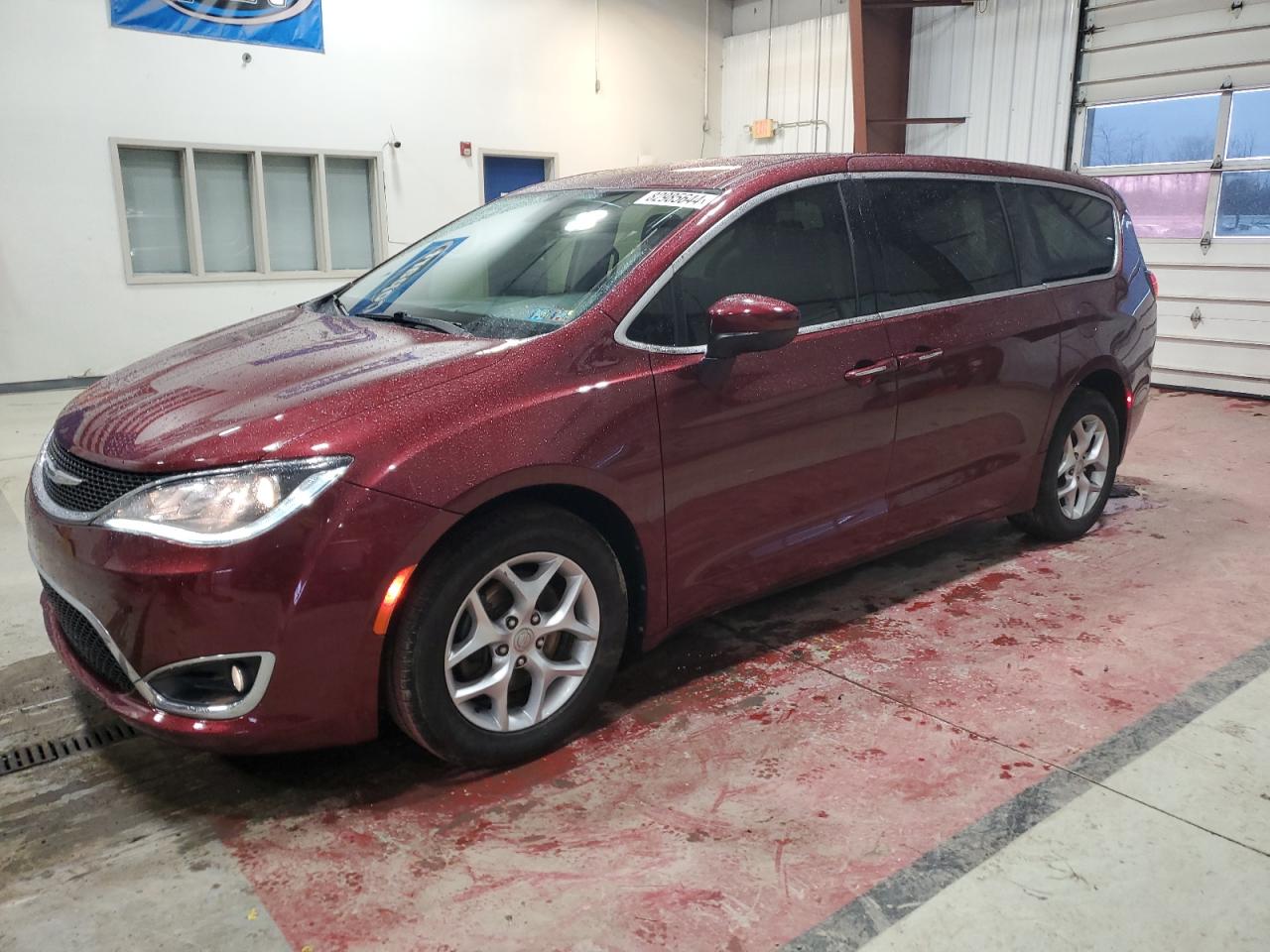  Salvage Chrysler Pacifica