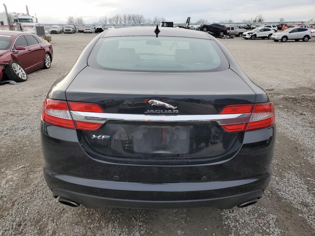 Lot #3028651318 2015 JAGUAR XF 2.0T PR