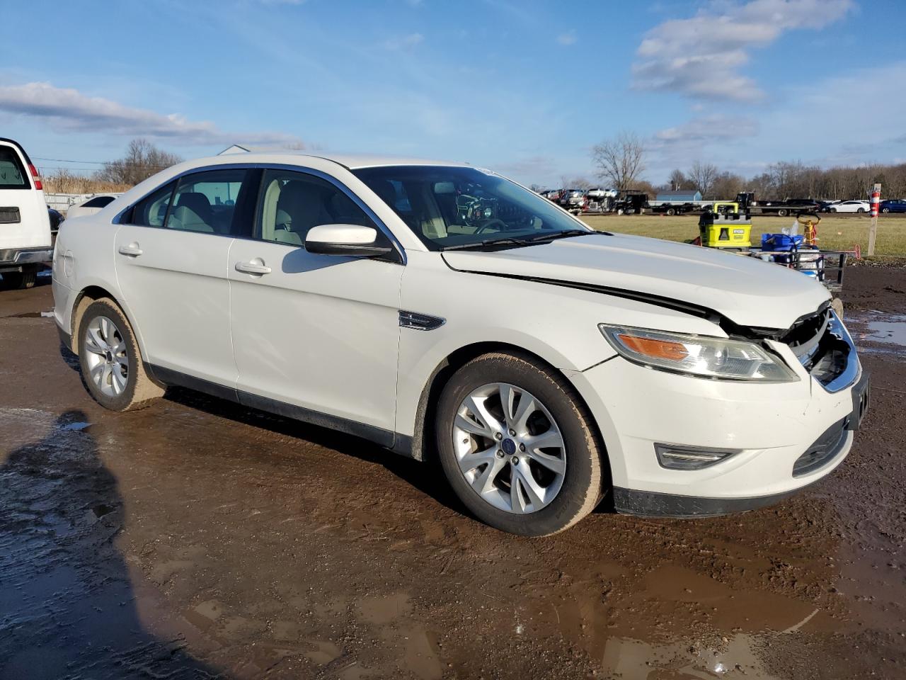 Lot #3030488473 2011 FORD TAURUS SEL