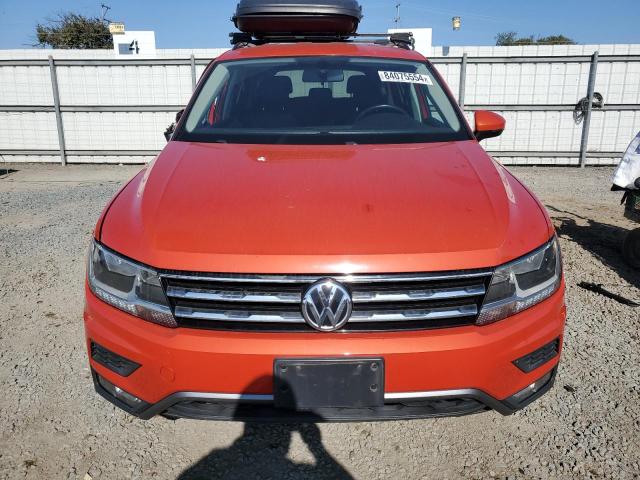 2018 VOLKSWAGEN TIGUAN SE - 3VV2B7AX4JM005788