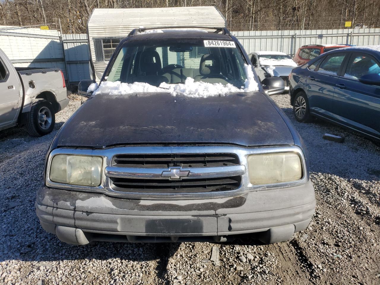 Lot #3028337831 2004 CHEVROLET TRACKER