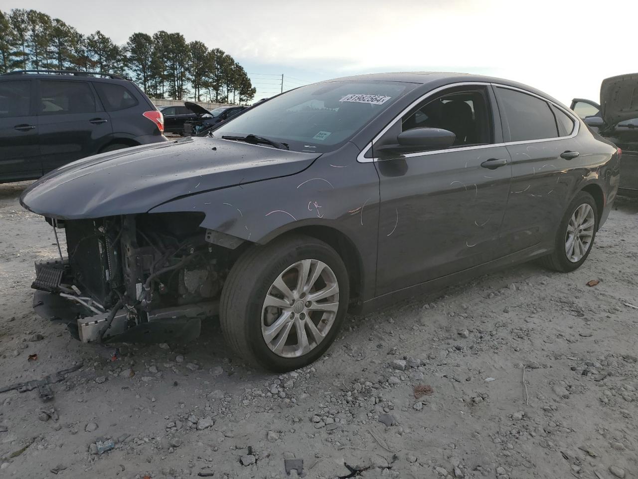  Salvage Chrysler 200