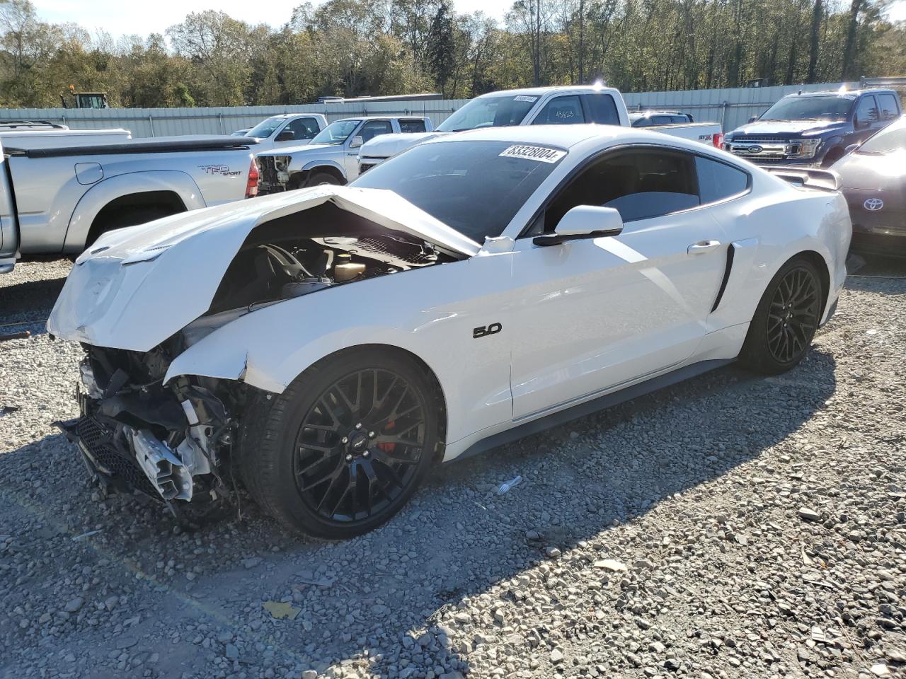  Salvage Ford Mustang