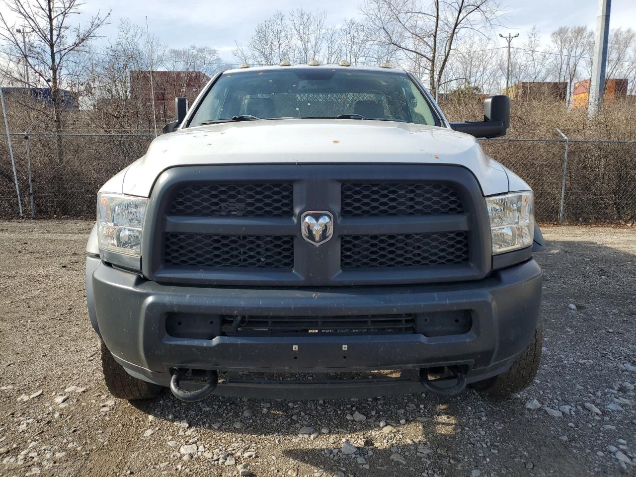 Lot #3033014995 2018 RAM 4500