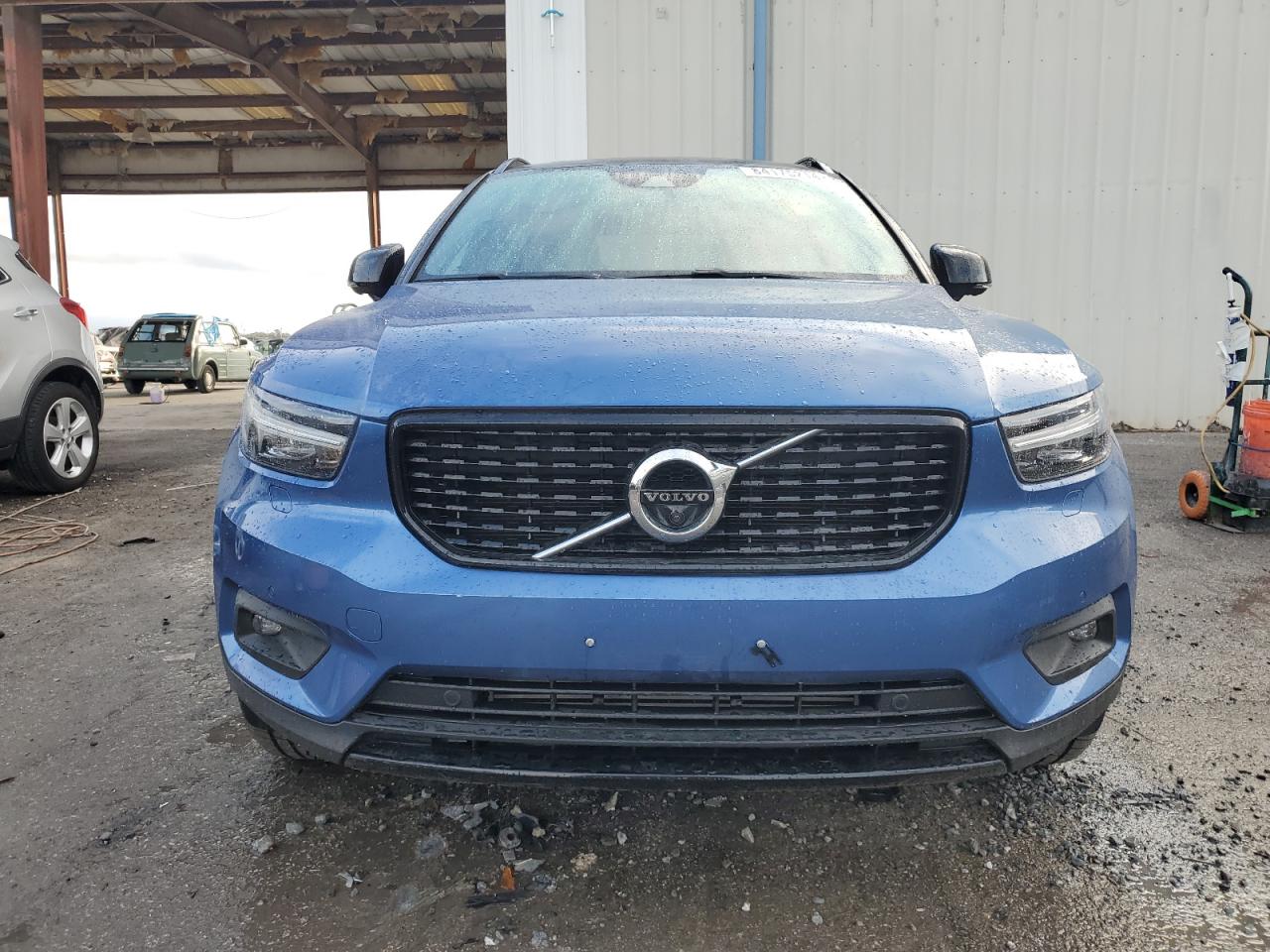 Lot #3031717002 2019 VOLVO XC40 T5 MO