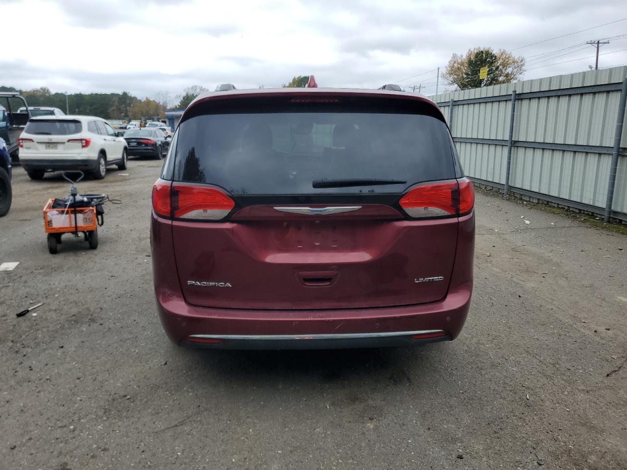 Lot #3024423546 2018 CHRYSLER PACIFICA L