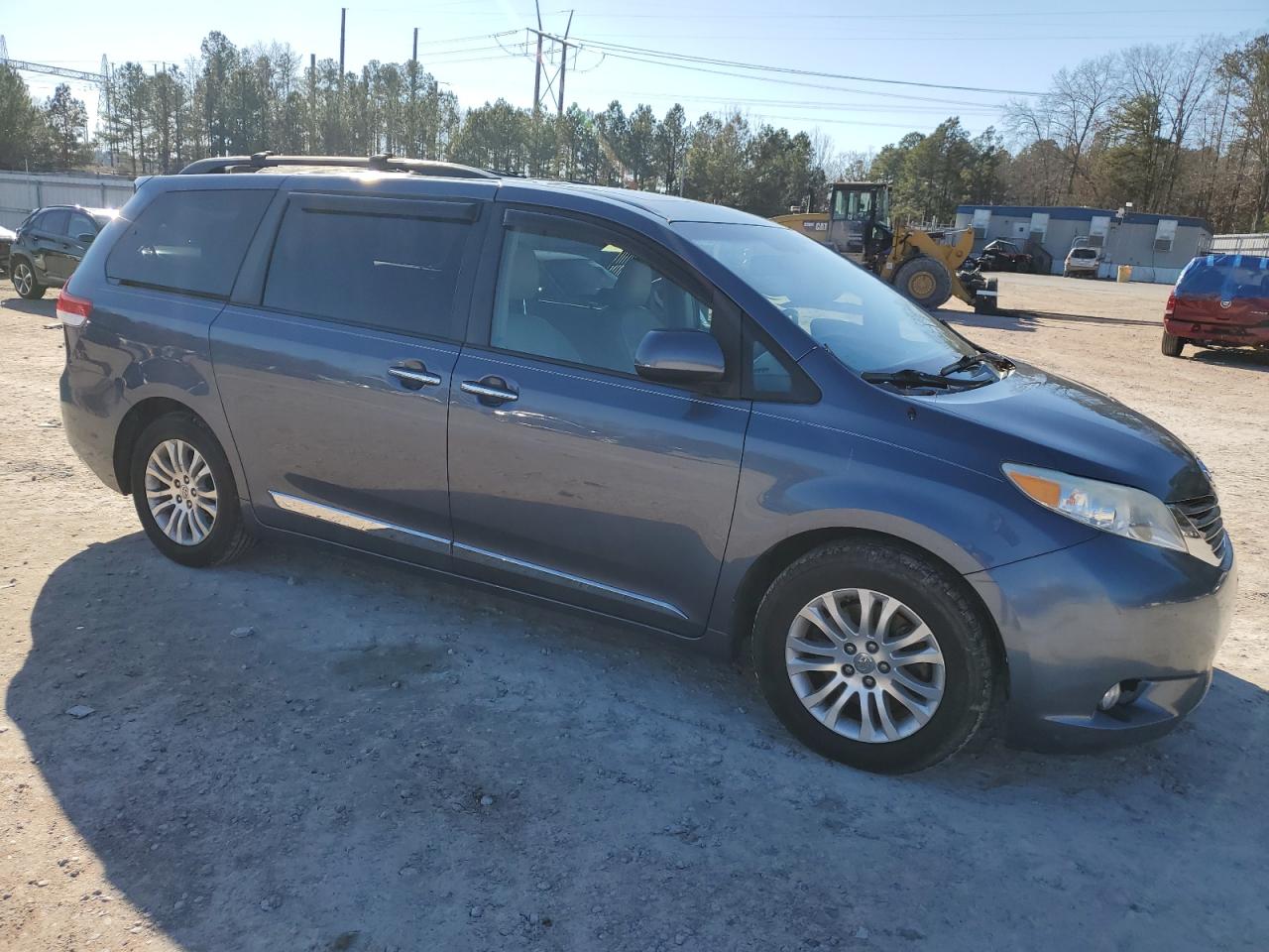 Lot #3034351088 2014 TOYOTA SIENNA XLE