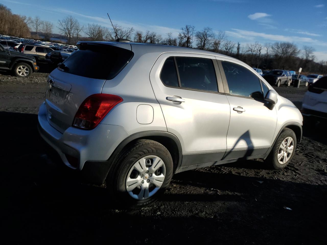 Lot #3041765444 2017 CHEVROLET TRAX LS