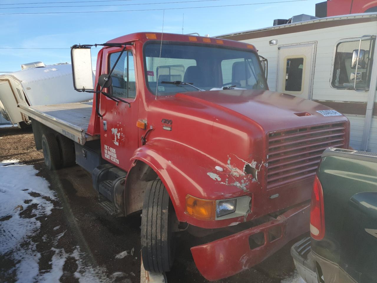 Lot #3024670631 1997 INTERNATIONAL 4000 4700