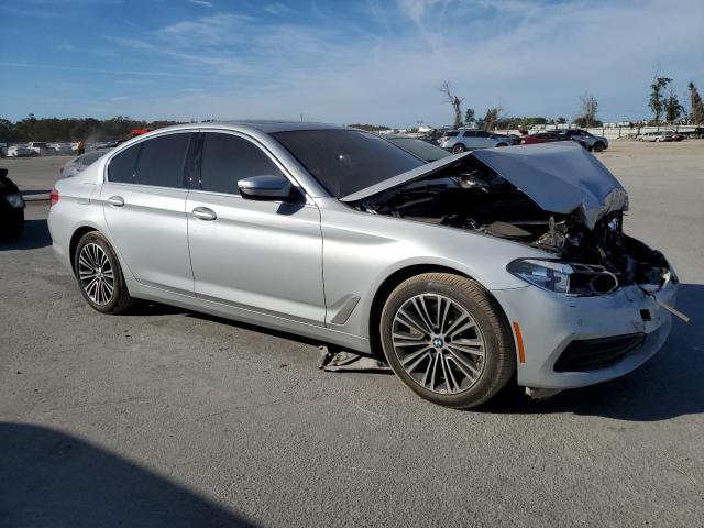 VIN WBAJA5C57KWW06737 2019 BMW 5 SERIES no.4