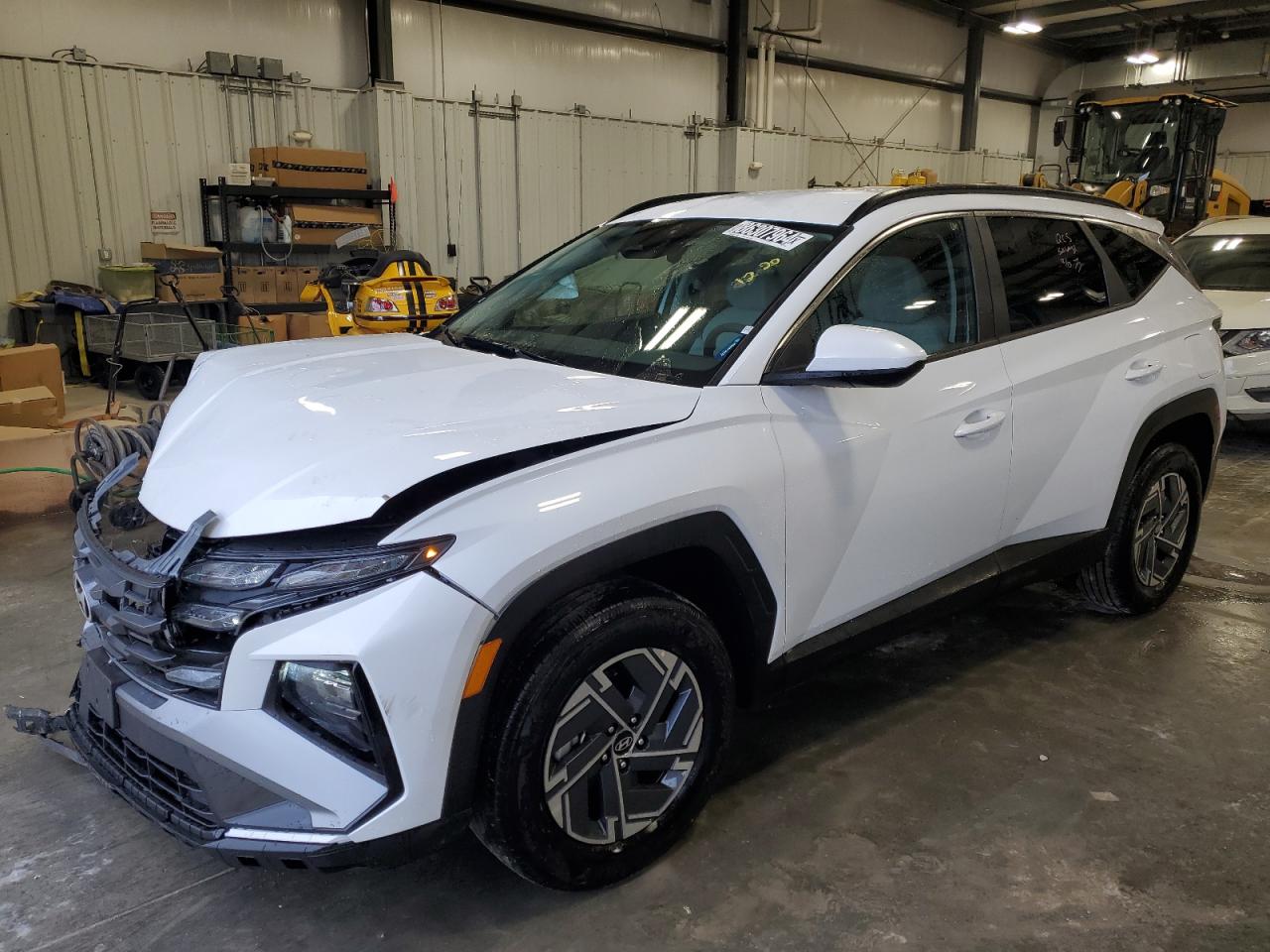  Salvage Hyundai TUCSON