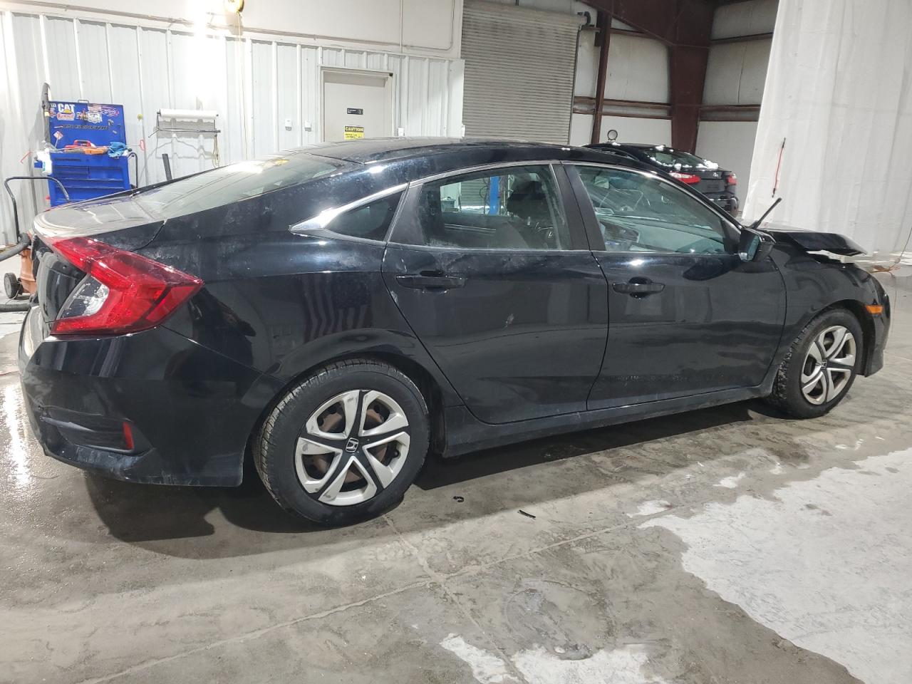 Lot #3028283786 2018 HONDA CIVIC LX