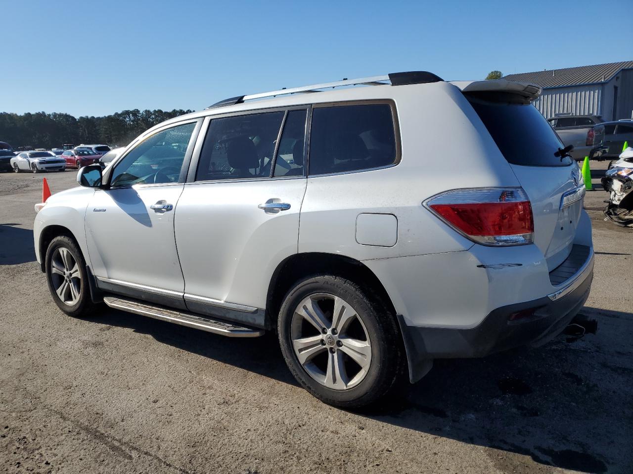 Lot #3030652096 2013 TOYOTA HIGHLANDER