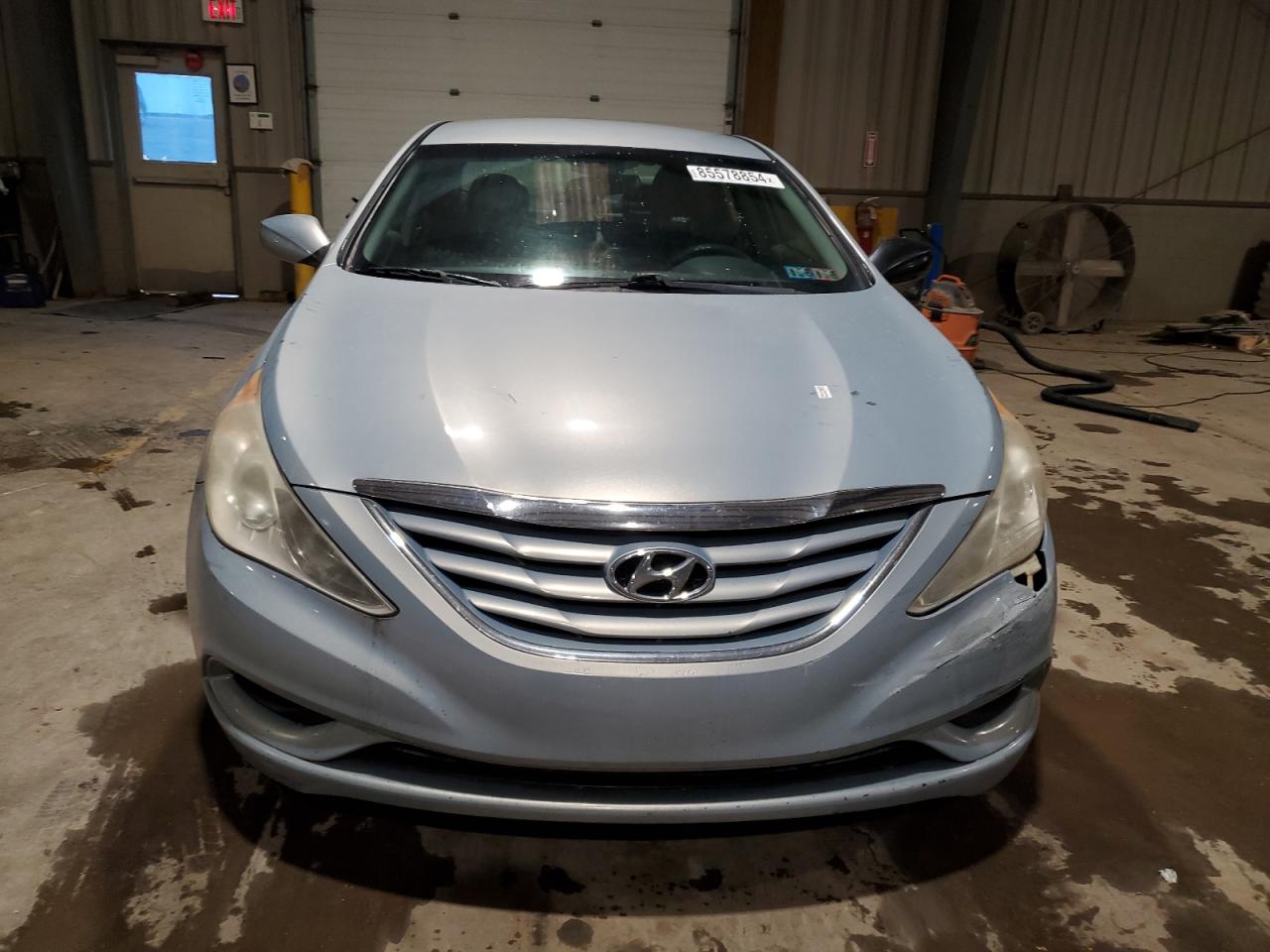 Lot #3030697118 2011 HYUNDAI SONATA GLS